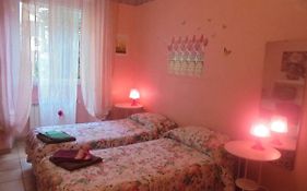 Max House Bed & Breakfast