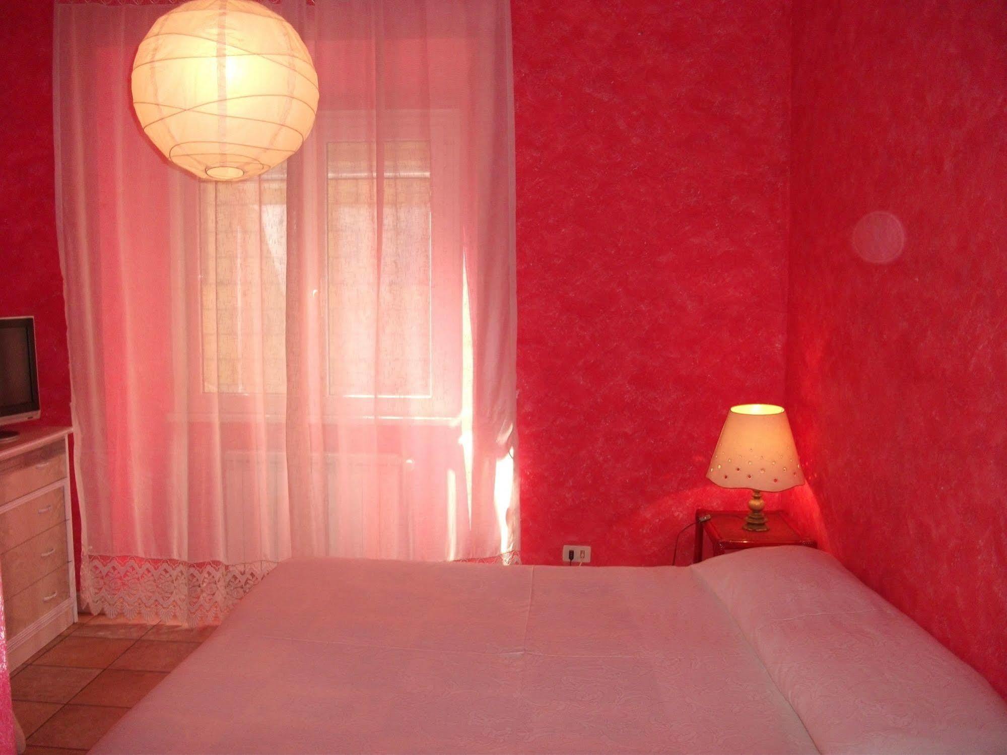 Max House Bed & Breakfast Roma Ngoại thất bức ảnh