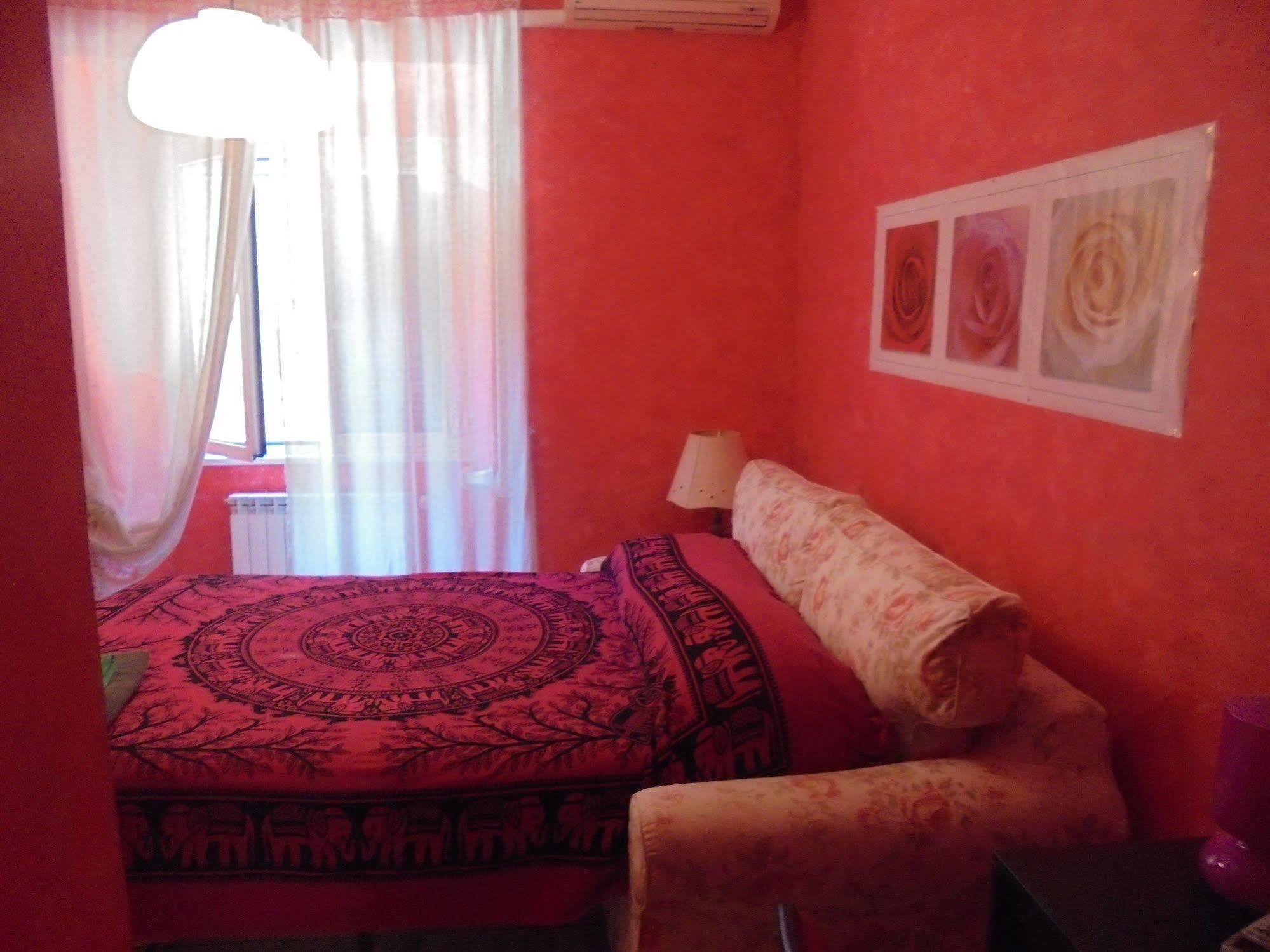 Max House Bed & Breakfast Roma Ngoại thất bức ảnh