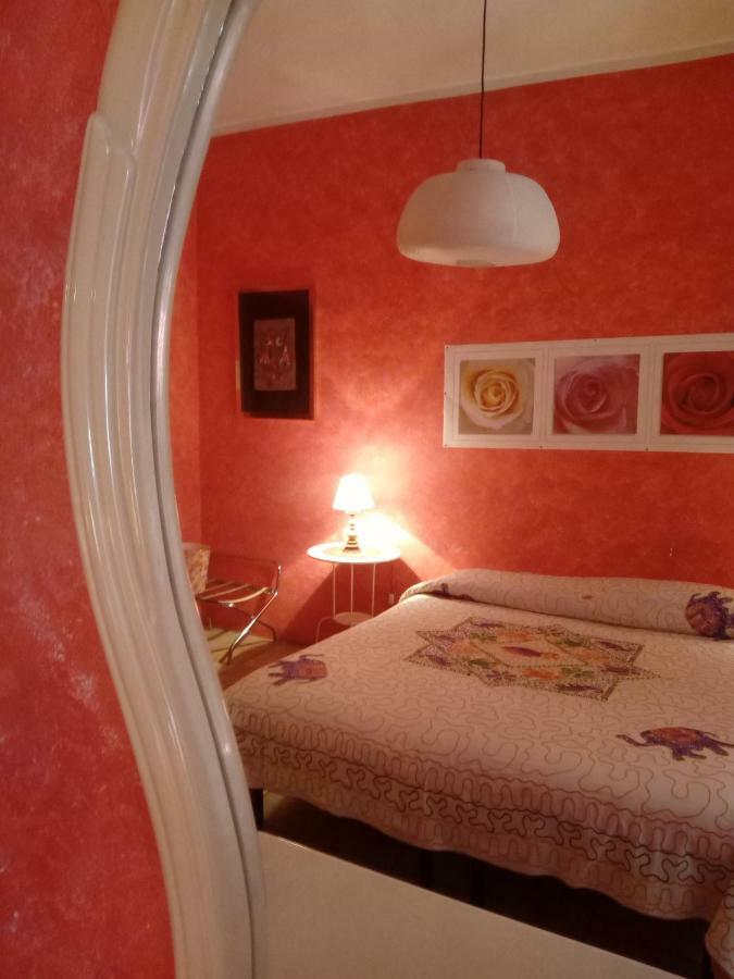 Max House Bed & Breakfast Roma Ngoại thất bức ảnh