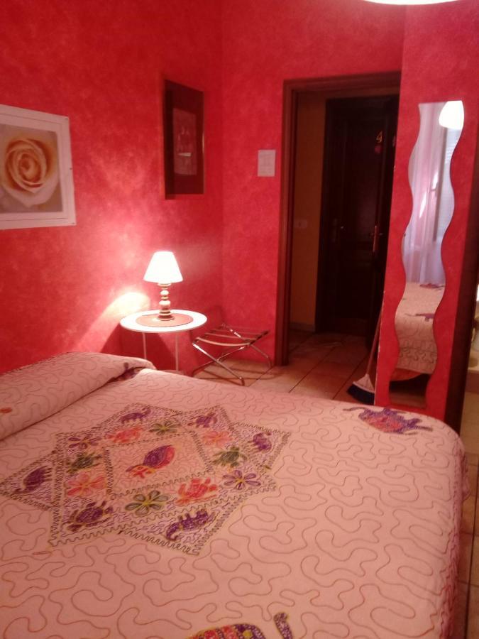 Max House Bed & Breakfast Roma Ngoại thất bức ảnh